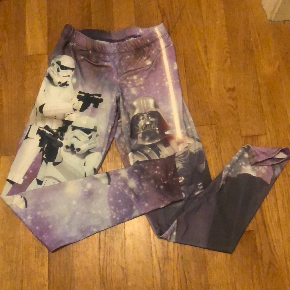 Official Star Wars licensed leggings (Size Small)